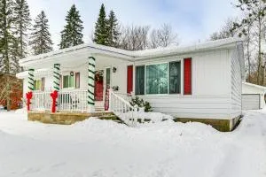Boyne City Retreat Near Beaches and Mtn Resort! - Boyne City