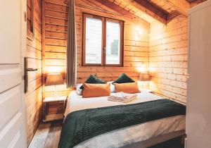 Chalets Chalet proche Fontainebleau senart Paris, parking gratuit : photos des chambres