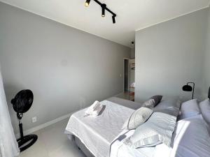 Conforto e praticidade a 2 minutos do centro