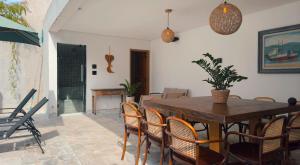 Casa de Praia estilo Mediterrânea-500 mts da Praia-Martim Beach House