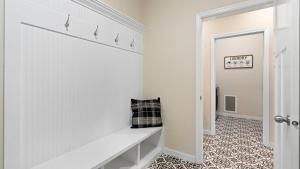 Spacious house in Star with game room