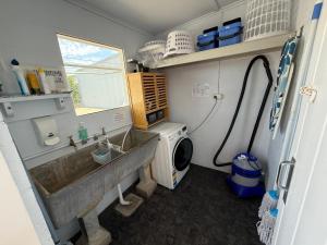 Marine Parade Holiday Unit 2