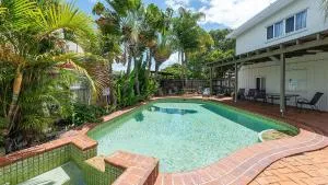 Coconut Palms 2 Bedroom Getaway - 赫维湾