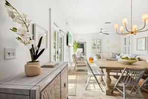 Haus of Tides by Stay on 30A- Pool, Bikes, Private Beach Access