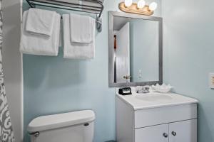 Oceanfront Inn Room #8 - Partial Ocean View - King Bed