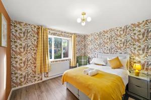 5 bedroom House for Contractors,Workers,Relocation,Insurance,Free Parking, Cottesloe