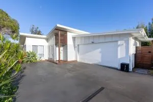 Bamboo Hideaway - 4 Mins Walk to the Beach - Nowra