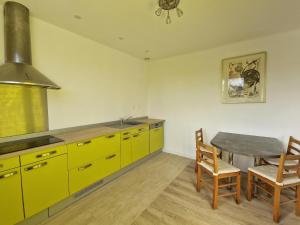 Maisons de vacances Holiday Home in Port-Blanc near Les Dunes Beach : Maison de Vacances 2 Chambres