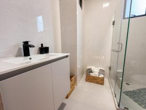 Ambar Loft junto a la UTPL 5min del centro de Loja 5min Zona Rosa