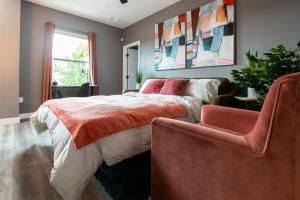 Restaurants-fast-wifi-ac-park-professionals