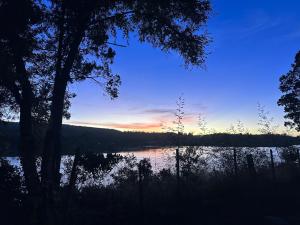 VISTA AL LAGO cabaña rustica