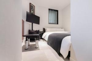 Phòng Giường Đôi Nhỏ (Small Double Room)