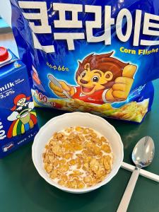 Hongik Univ Station Romantic Rooftop-House