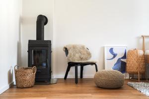 Celý apartmán v rodinném domě s vanou a krbem