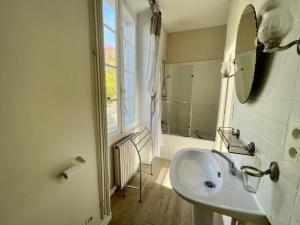 Charmante maison XIXe siècle bord de Vézère - FR-1-824-6