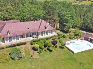 Maisons de vacances Maison privee avec piscine chauffee, 10 pers., Saint-Chamassy - FR-1-824-15 : photos des chambres