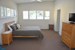 Cool and Calm - Bring your own linen