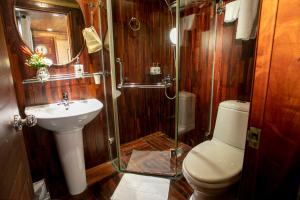 Bhaya Legend Cruises