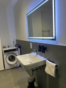 Stylish oasis central and near Frankfurt and airport