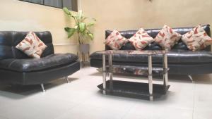 Royal Plaza Hotel Suite