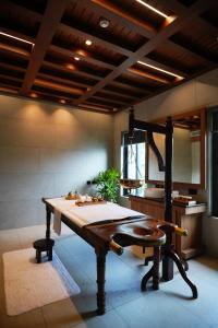 Moksha Himalaya Spa Resort
