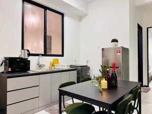 luxury apartment 3br 10 pax