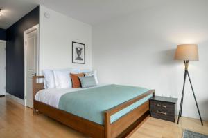 Nob Hill Studio w Sauna Gym City View SFO-128