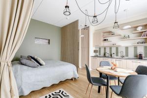 City center, studio, 514