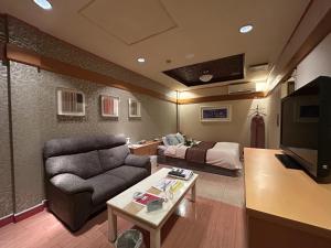 ホテル オアシス