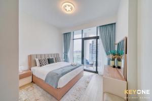 Exquisite Living in Riviera One Bedroom