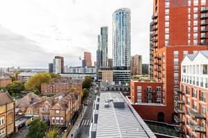 3BR 2BTH penthouse in Central London