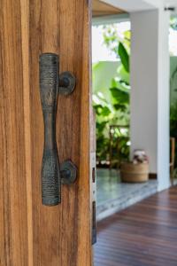 Treetop 2 - Scenic Bingin villa w master loft & sunrise views