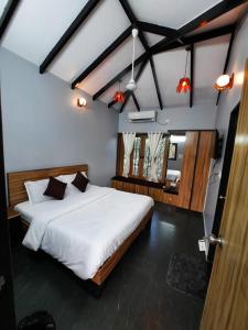 Raghunandan Resort Cottages