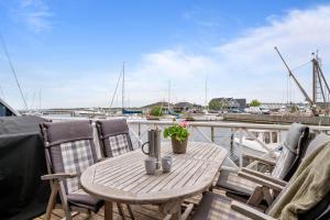 Charming Holiday Home Right At Grenaa Marina With Terraces Overlooking The Water Close To The Kattegat Centre, The Beach And Cosy Cafés