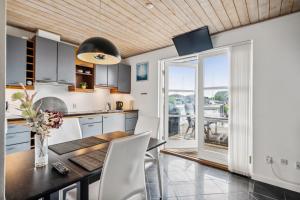 Charming Holiday Home Right At Grenaa Marina With Terraces Overlooking The Water Close To The Kattegat Centre, The Beach And Cosy Cafés