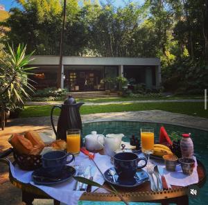 Exclusive Oásis by Lotta De Macedo Soares