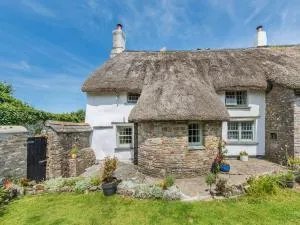 East Titchberry Cottage - An eco-retreat with thatched cottage charm in North Devon - Blagberry
