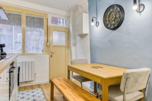 Loulou maison de ville sur 4 niveaux au coeur de ville