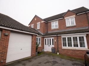 Pass the Keys Charming Getaway Near Central Lincoln