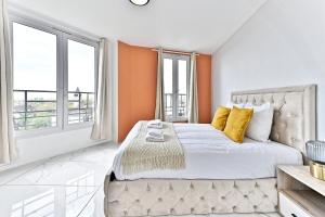 Appartement paisible en banlieue parisienne - III