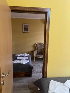 Hotel "VIR"