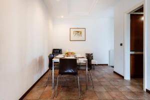 Nicol House Luxury in Bari by BarbarHouse