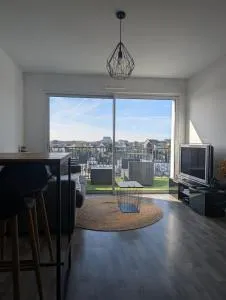 Le Panoramique - 蓬蒂维