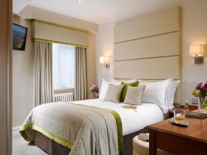 Small Double Room room in Buswells Hotel