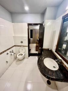 Hotel Queens Tower( A Unit Of Hotel Khyber Continental)