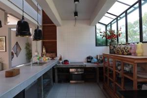 ChiangMai清迈 cozy pool Villa 8rooms