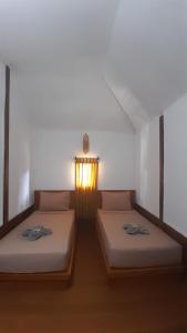 Nhà 2 Phòng Ngủ (Two-Bedroom House)