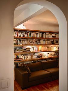 Terrasse avec vue magique sur tout Paris