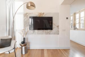 Penthouse with terrace and Cathedral views by REMS