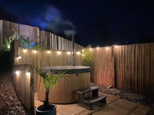 The Barn at Burfords with wood fired hot tub